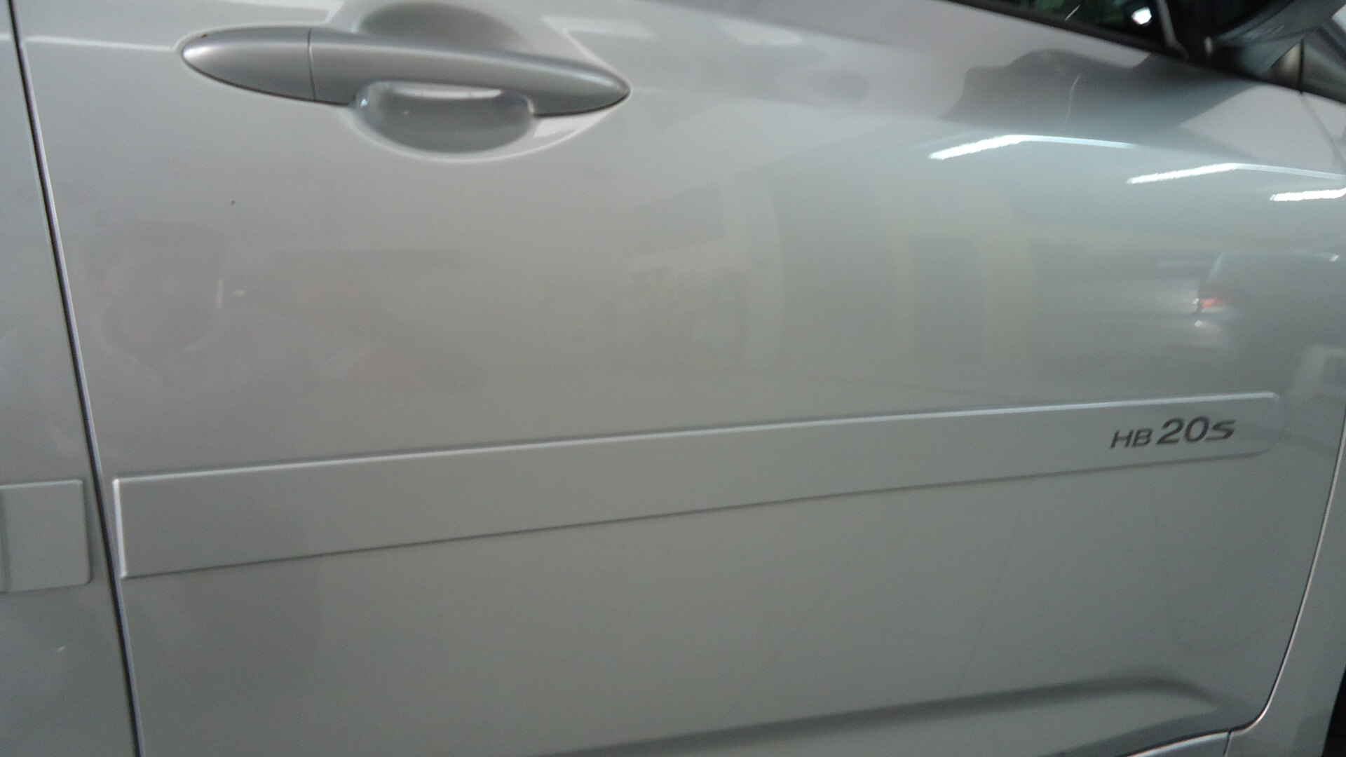 Friso Personalizado HB20S
