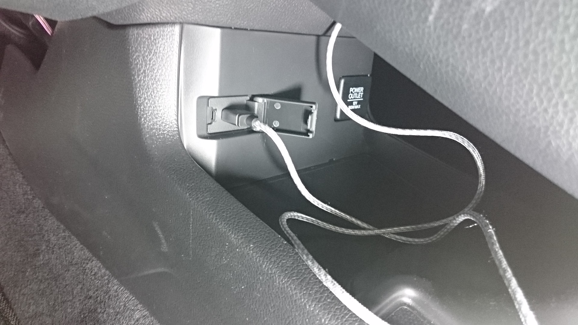 Civic G10 - Central AVH 5880TV