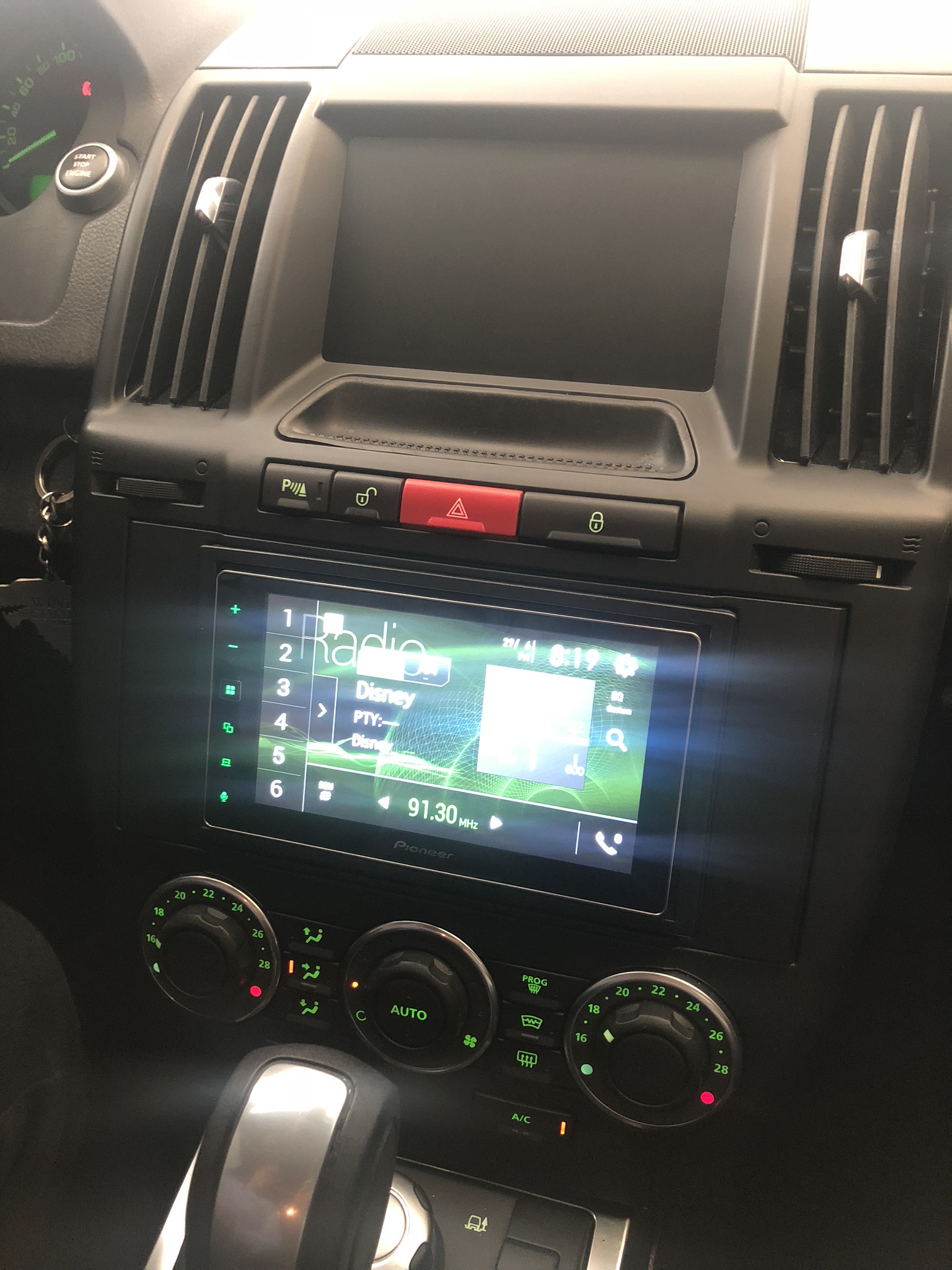 Freelander - Multimídia Pionner 