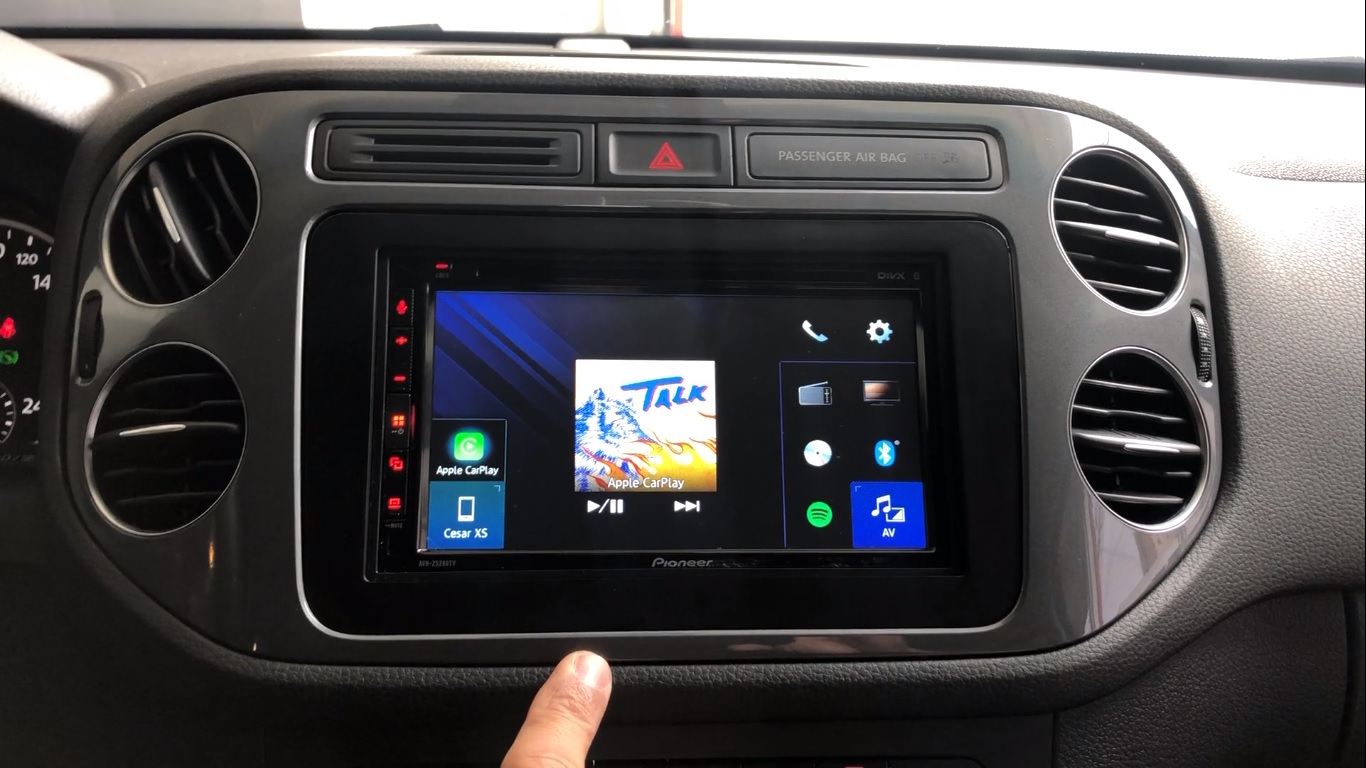 Tiguan - Central Pioneer Carplay + Android Auto 