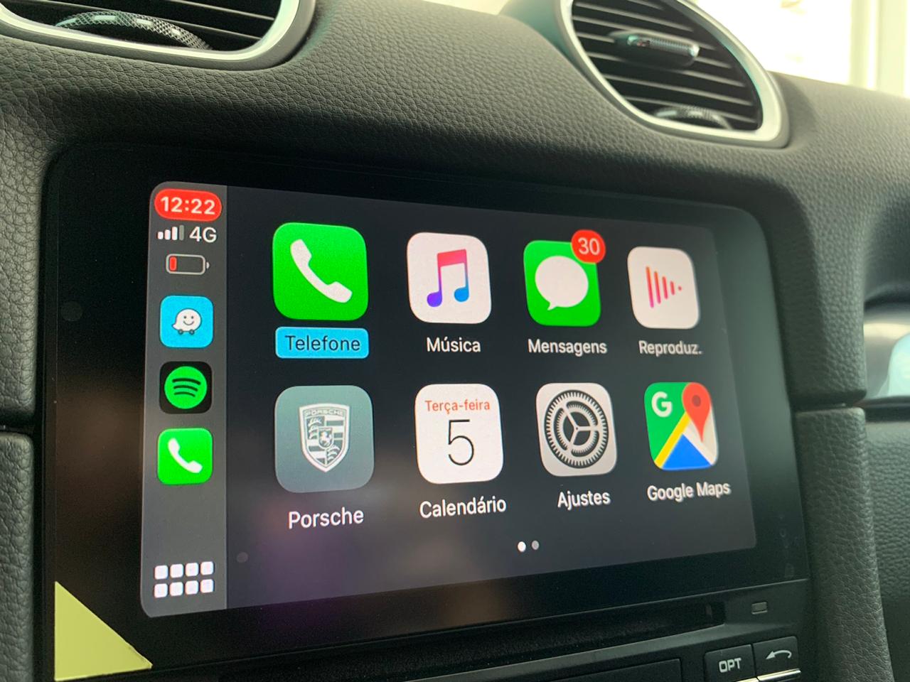 CarPlay - Porsche 718 