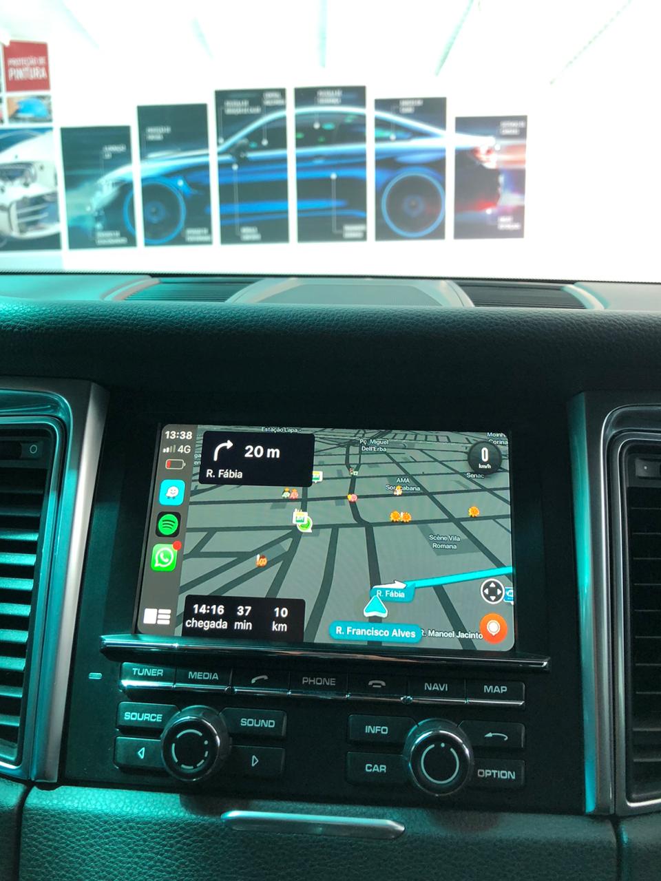 CarPlay e Android Auto - Macan